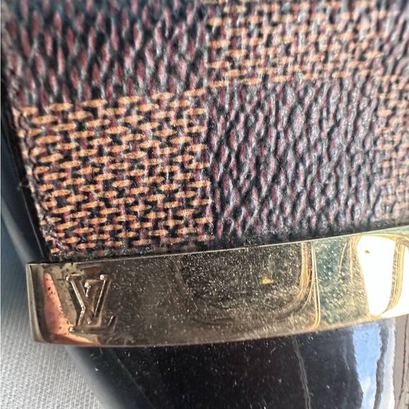 Louis Vuitton Patent leather heels 35 1/2 - Picture 7 of 9